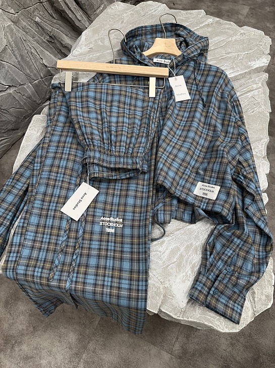 Женский костюм синего цвета Acne