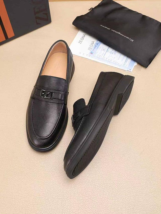 Мужские кожаные лоферы Ermenegildo Zegna