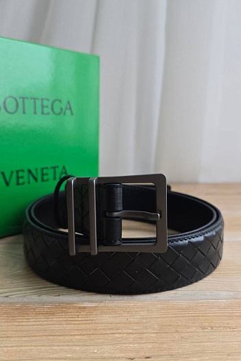 Кожаный чёрный ремень Bottega Veneta - длина 100 / 105 см   