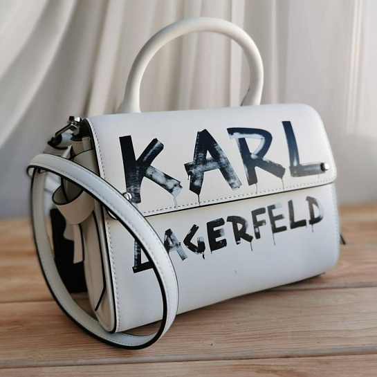 Женская кожаная сумка Karl Lagerfeld 23x17 см