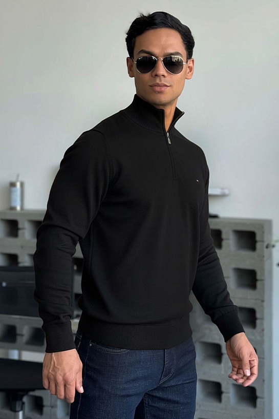 Кофта чёрного цвета Tommy Hilfiger quarter-zip