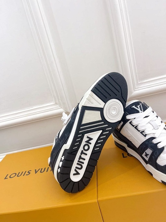 Женские кожаные кроссовки Louis Vuitton Trainer Monogram - White / Blue