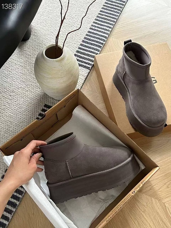 Женские ботинки с мехомм UGG Deeper - Grey