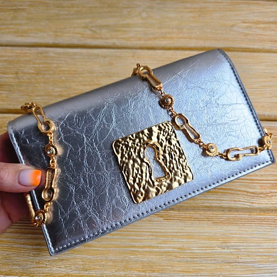Кожаная сумка Schiaparelli 19x11 см