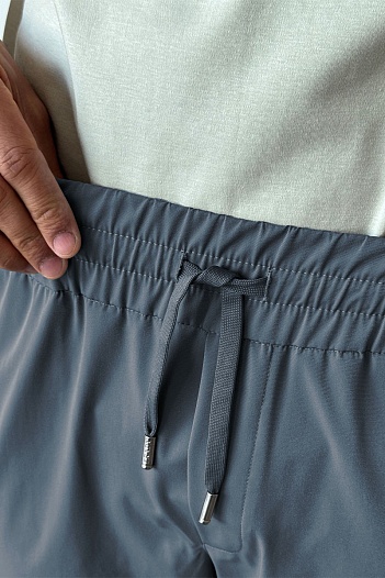 Мужские штаны Prada серого цвета   