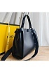 Кожаная сумка Fendi 33x22 см