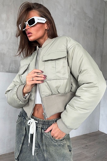 Женский бомбер Max Mara светло-бежевого цвета   