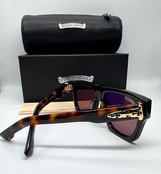 Солнцезащитные очки Chrome Hearts Charismadick