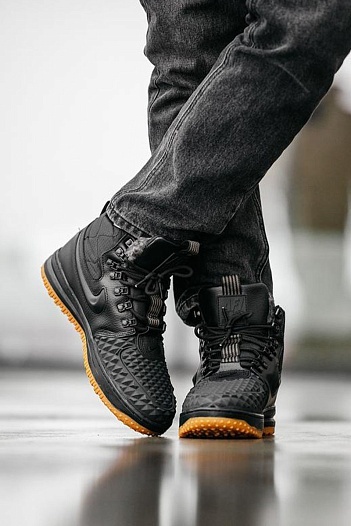 Кроссовки с мехом Nike Lunar Force 1 Duckboot '17   