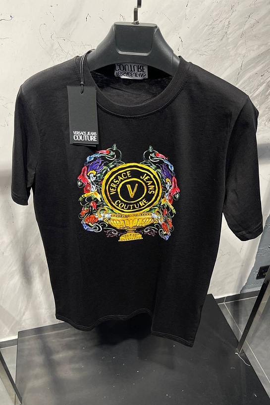 Мужская чёрная футболка Versace V-Emblem Garden