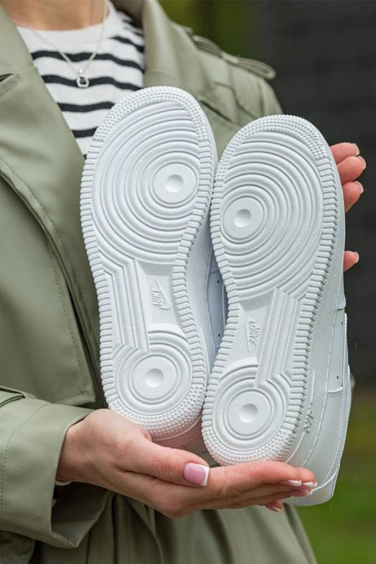 Кроссовки Nike Air Force 1 Low "Triple White" premium