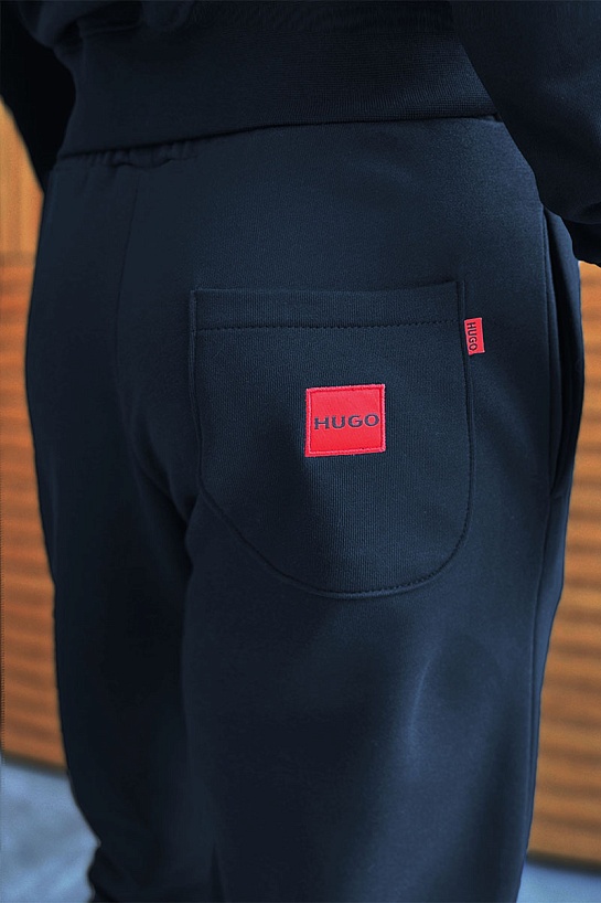 Спортивный костюм Hugo Boss тёмно-синего цвета