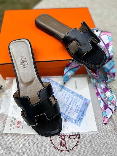 Женские шлёпанцы Hermes Oran - Black   
