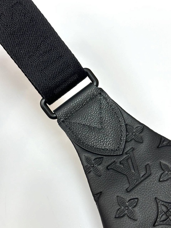Сумка-слинг Louis Vuitton Duo Premium 20x42x6 см