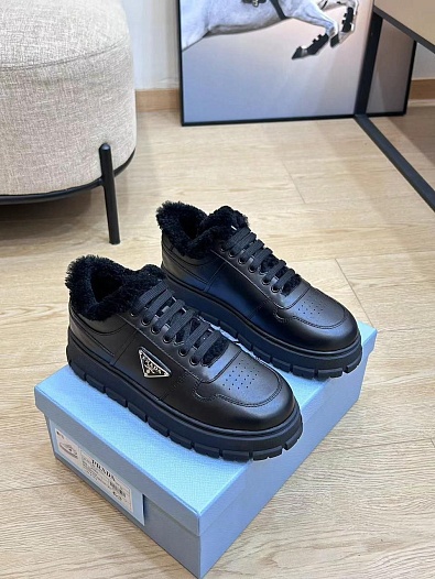 Женские кожаные кроссовки с мехом Prada Premium - Black   