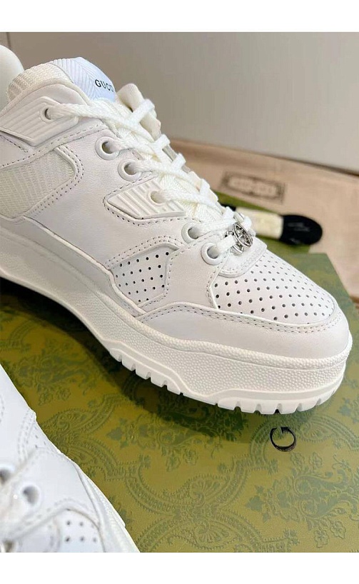 Женские кожаные кроссовки Gucci GG Cruise