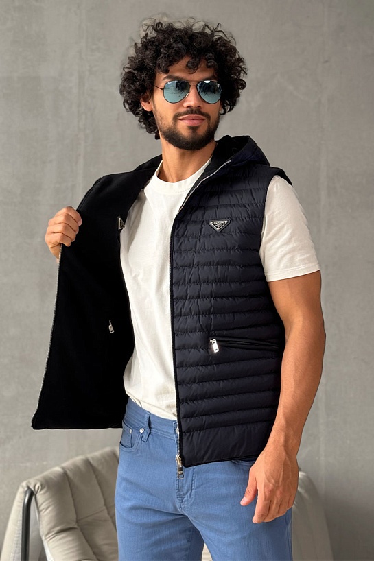 Мужской двусторонний жилет Prada тёмно-синего цвета