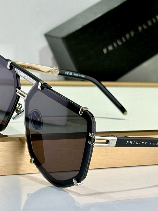 Солнцезащитные очки Philipp Plein Legacy