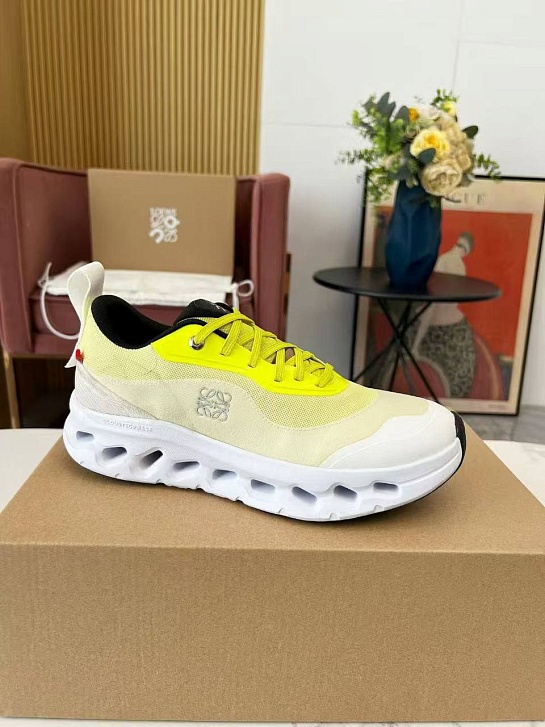 Женские кроссовки On x Loewe Cloudtilt 2.0 premium