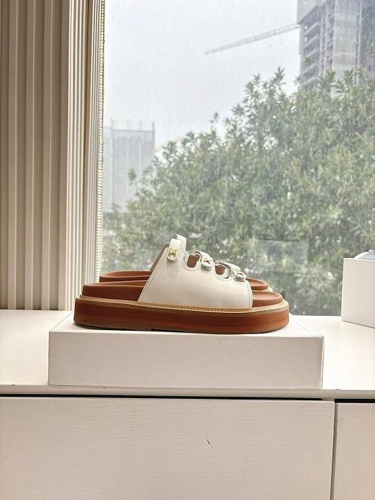 Женские шлёпанцы Celine Premium - White