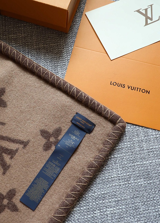 Плед Louis Vuitton Neo Monogram premium 140x180 см - Brown