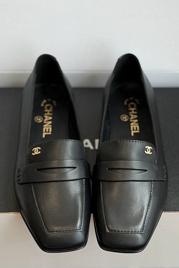 Женские кожаные лоферы Chanel premium   