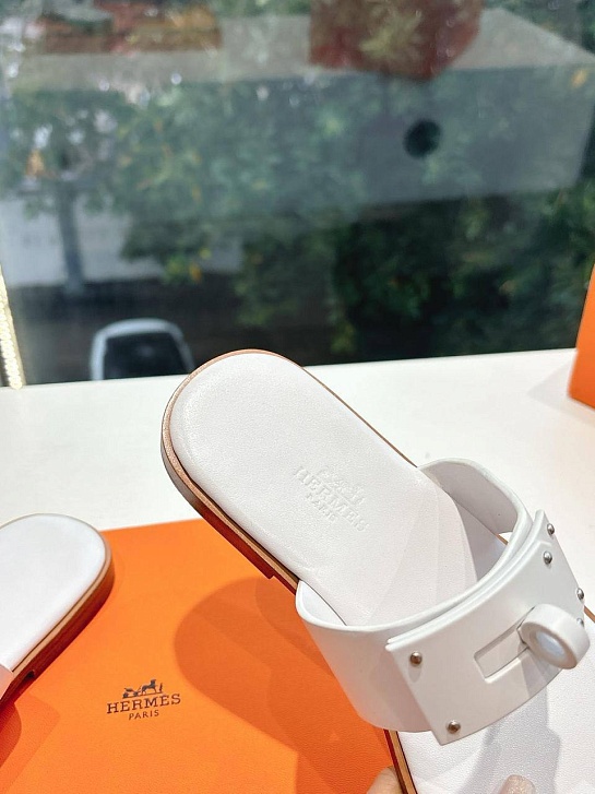 Женские кожаные шлёпанцы Hermes July Kelly premium