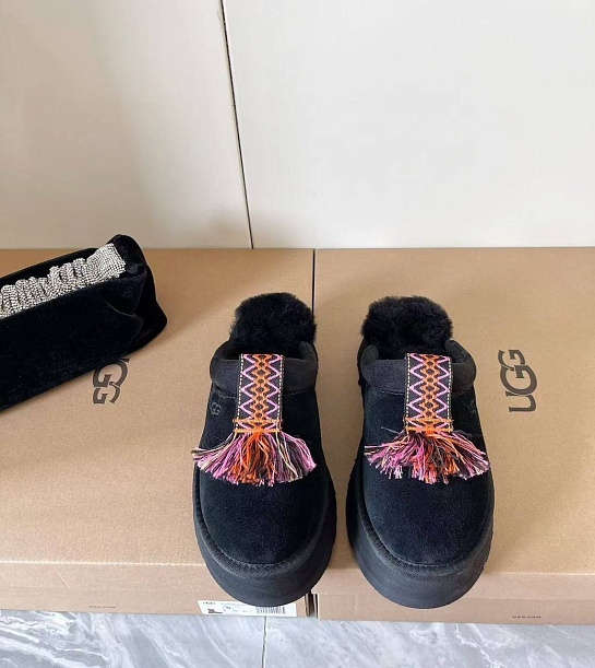 Женские ботинки сабо UGG Tazzle - Black