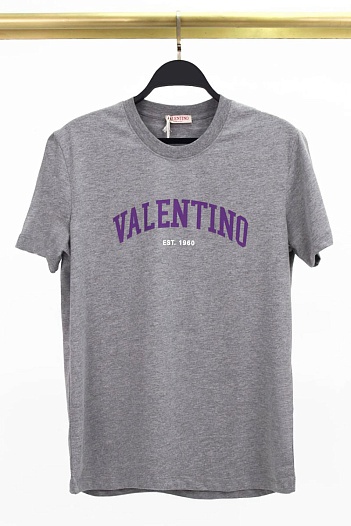 Мужская футболка Valentino серого цвета   