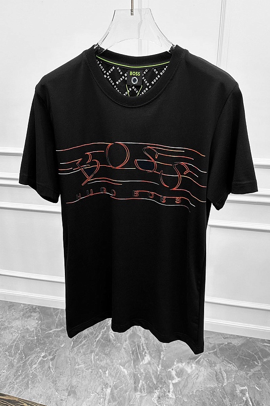 Футболка чёрного цвета Hugo Boss logo-applique