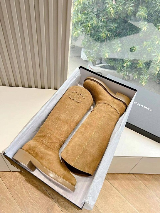 Женские замшевые сапоги Chanel Premium - Chestnut