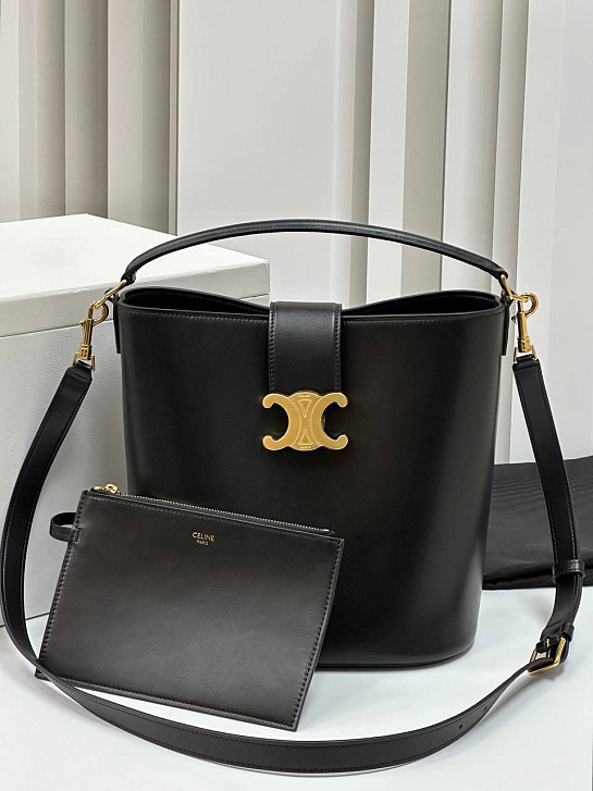 Женская кожаная сумка Celine Triomphe Louise Premium 23.5x24x16 см - Black