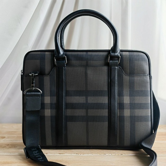 Мужская кожаная сумка Burberry 38.5x29 см -  Brown