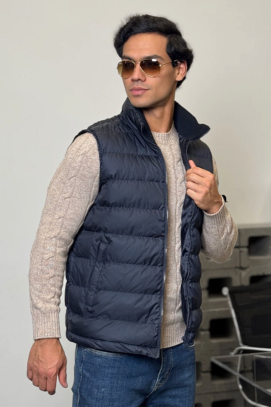 Мужской тёмно-синий жилет Hugo Boss