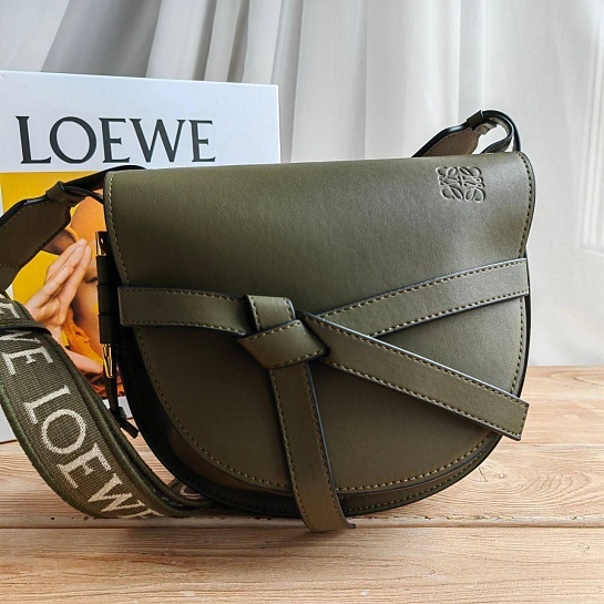 Женская кожаная сумка Loewe Gate small 21x20 см (3 расцветки)