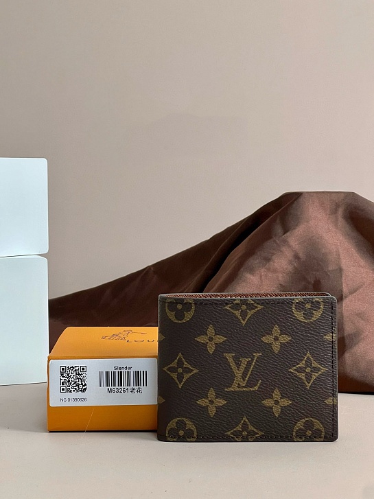 Кожаный кошелёк Louis Vuitton Slender Premium 11x8.5x1 см