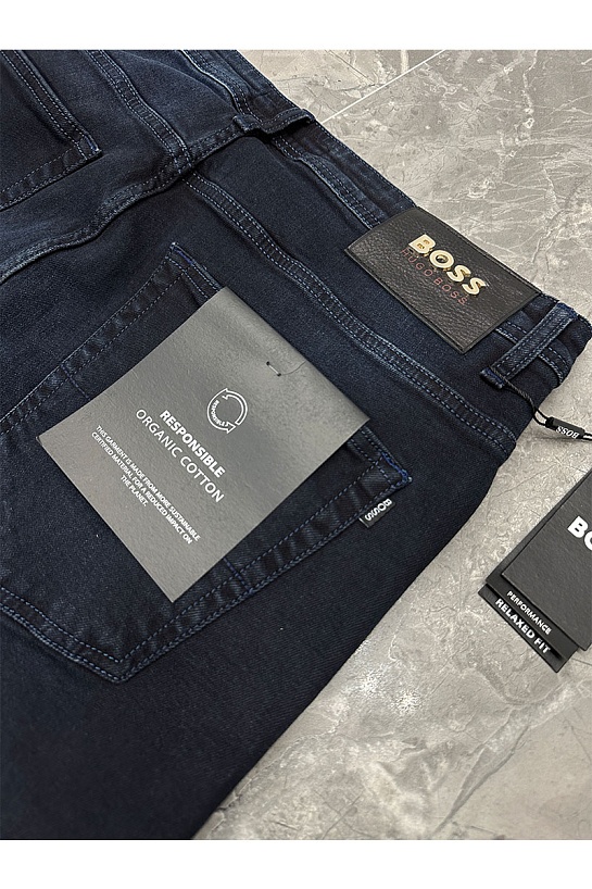 Джинсы тёмно-синего цвета Hugo Boss regular fit