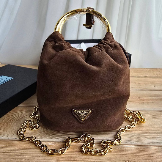 Женская замшевая сумка Prada 20x16