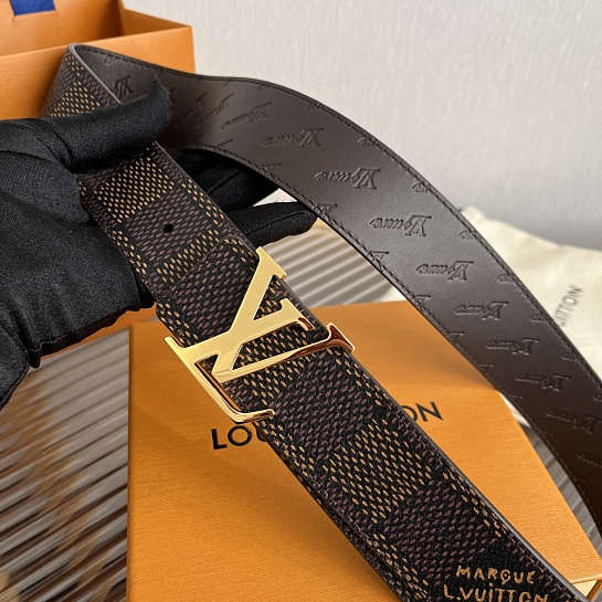 Двусторонний кожаный ремень Louis Vuitton Dimension Premium (ширина 4 см)