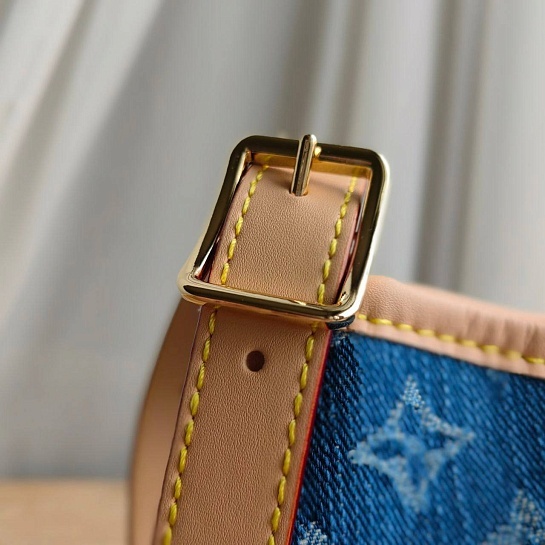 Женская сумка-хобо Louis Vuitton Carry All MM 29x24 см