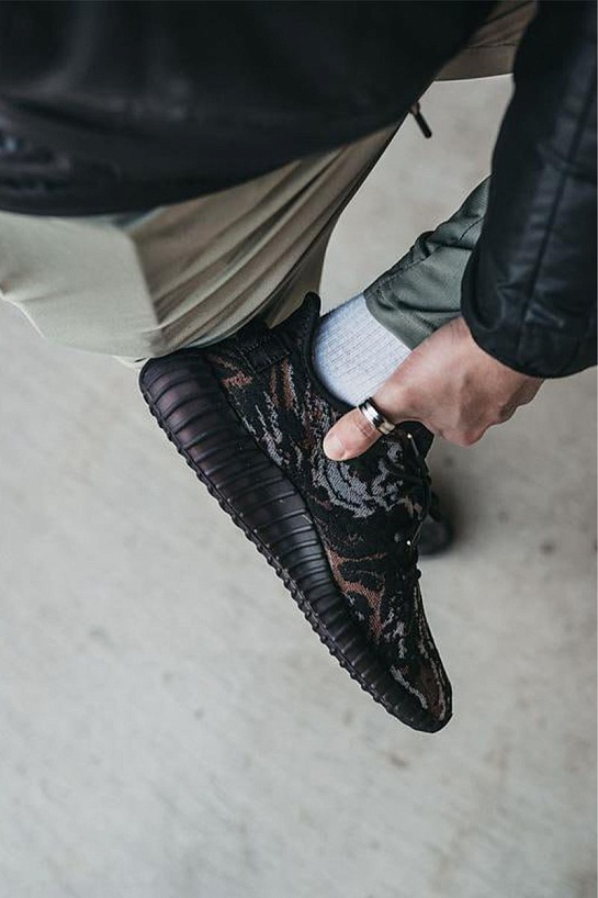 Кроссовки Adidas Yeezy Boost 350 V2 "MX Rock" Premium