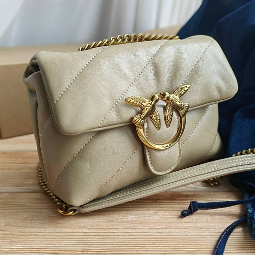 Женская кожаная сумка Love 21x15 - Beige   