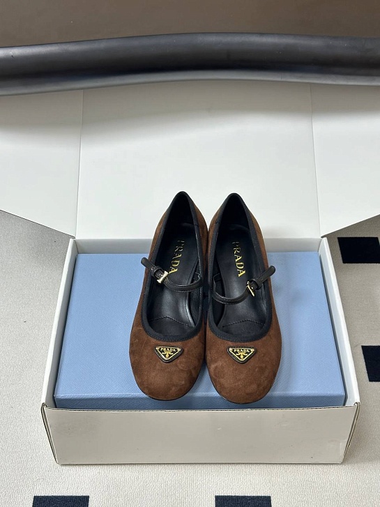 Женские замшевые туфли Prada premium
