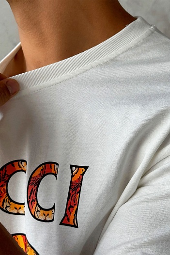 Оверсайз футболка Gucci белого цвета   