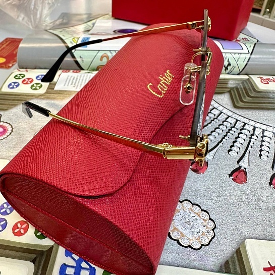 Солнцезащитные очки Cartier Panthere