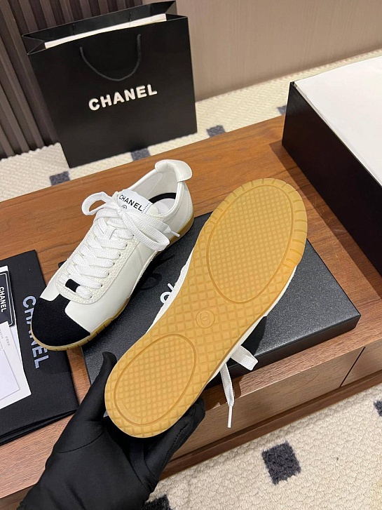 Женские кожаные кроссовки Chanel premium