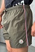 Мужские зелёные шорты Moncler logo-patch