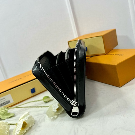 Кожаное портмоне Louis Vuitton Zippy XL Premium 22x12x5 см