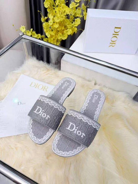 Женские шлёпанцы Dior Dway