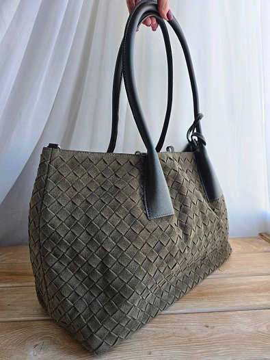 Замшевая сумка Bottega Veneta intrecciato 42x26   